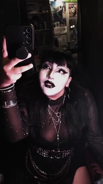 @𝑺𝒉𝒂𝒏𝒂𝒎𝒊𝒂𝒉⛧
