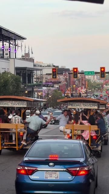 @Nashville Pedal Tavern