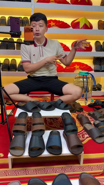 @HẬU Bán Dép