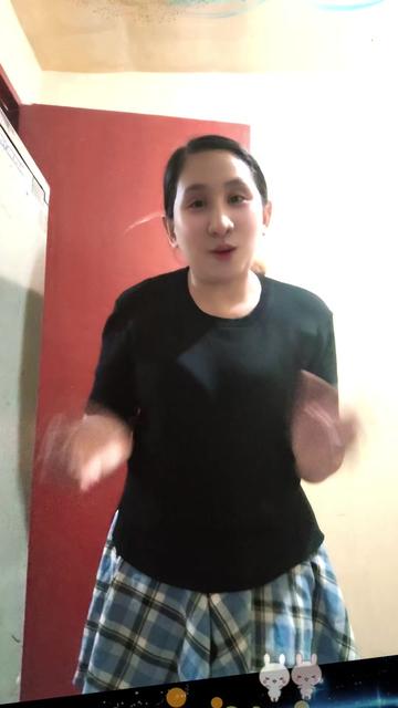 @direkmona17