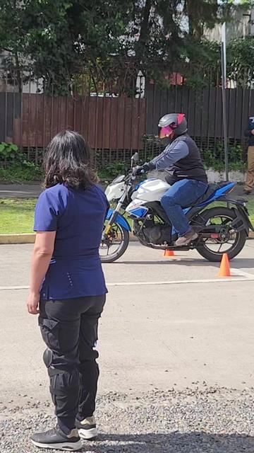 @CLASESDEMOTO.GIXXERMANIA