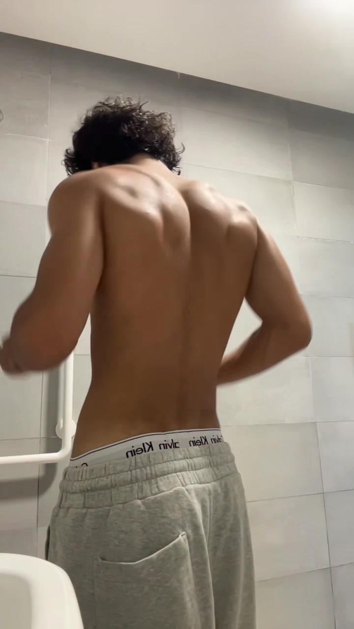 @Yuri