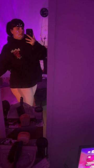 @Lea🔥😈