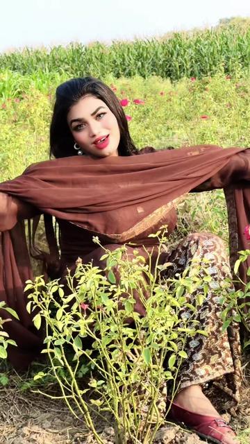 @Noor Superstar 🥀