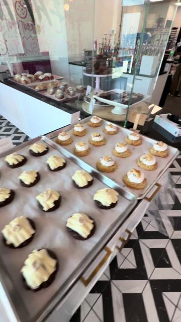 @Just Eat Me Sweets