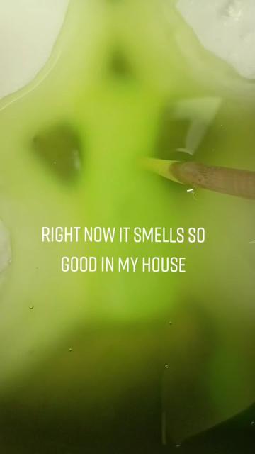 @Moni