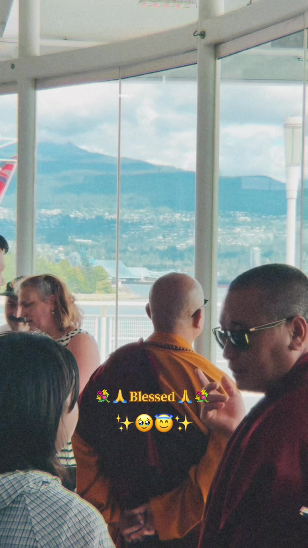 @꧁༺✨ V Bhutanese Guy ✨༻꧂