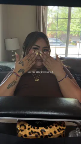 @melanie angeles ౨ৎ