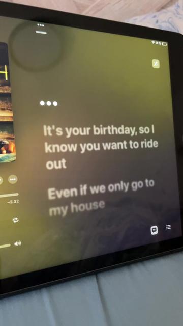 @lyricuuzxe0