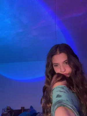 @lindsey ⋆˚꩜｡