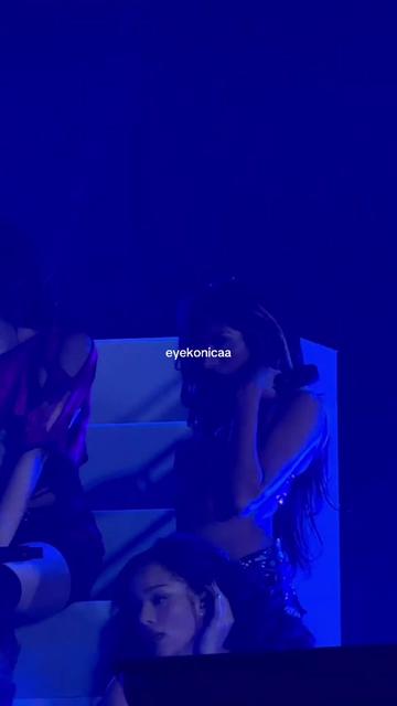 @EYEKONICAA⋆˙⟡