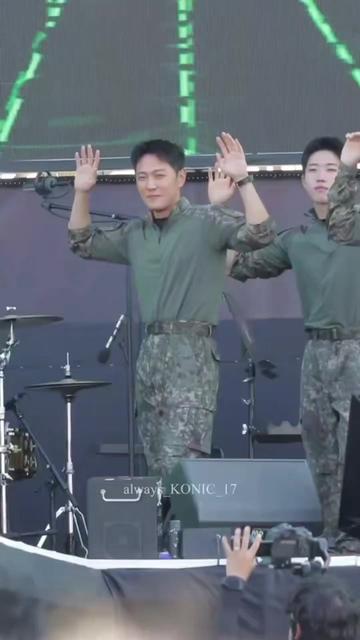 @DKingWorldwide ๐ฆ DK iKON ๐พ