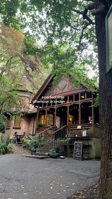 @Amy 🦋🩵🏙️