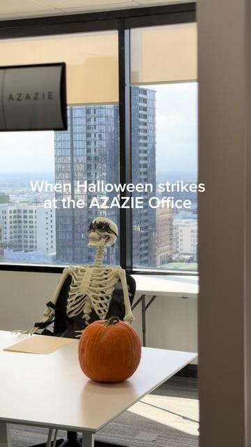 @Azazie US