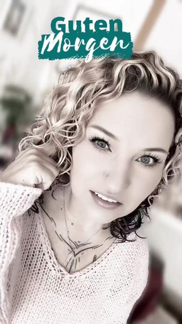 @CarrieMandy2002&hearts;️🖤 2.0
