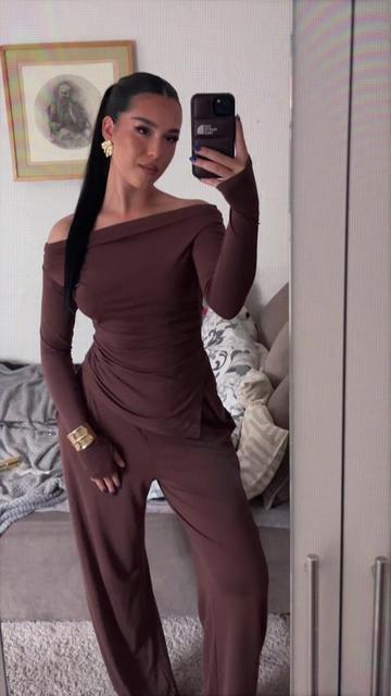 @ᴀɴᴀ