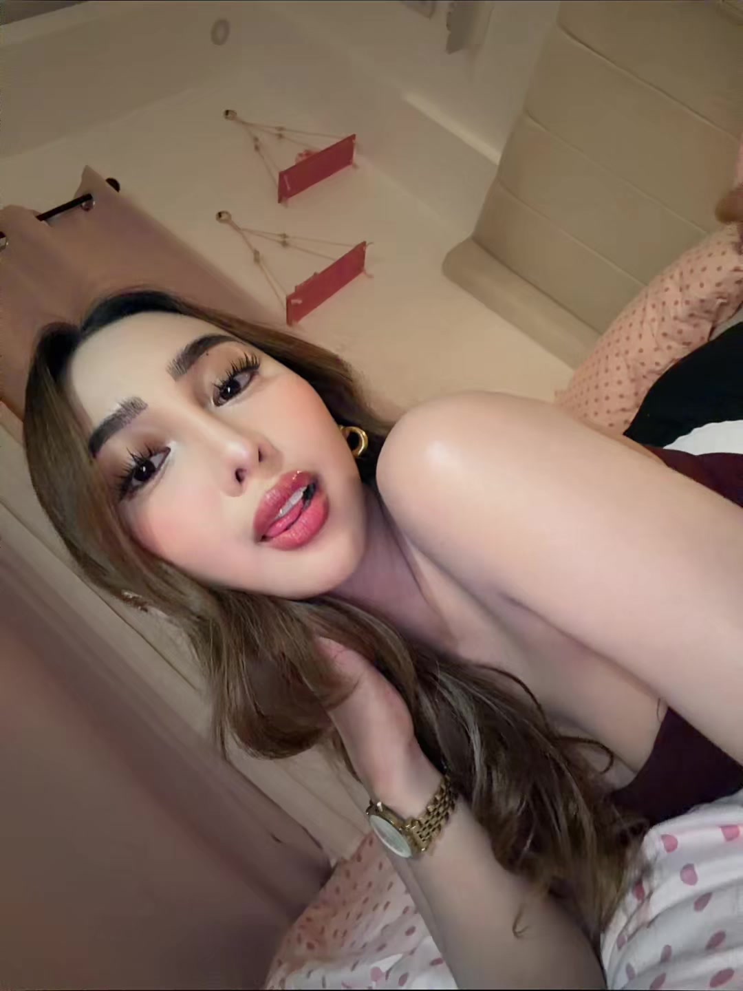 @Khai