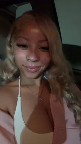 @kiaraaa