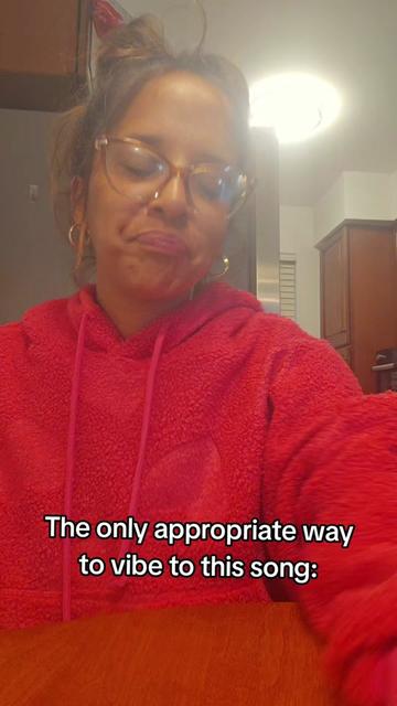 @Alicia Cap || Regular Person