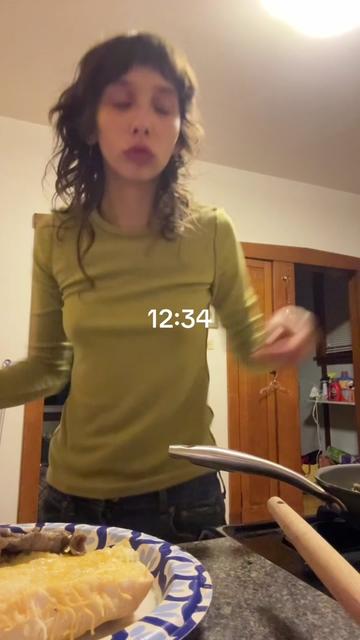 @nicole