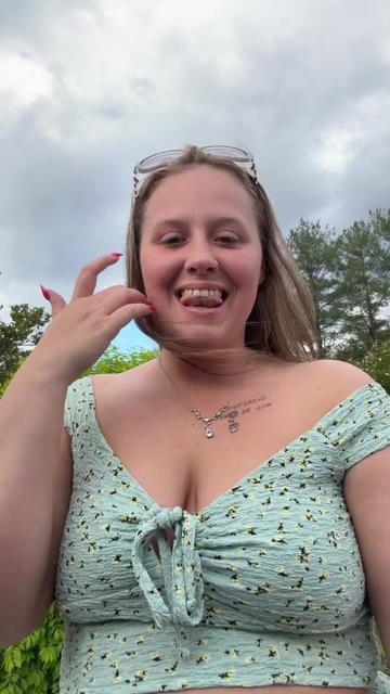 @Hannah | Queen Era 🦋✨