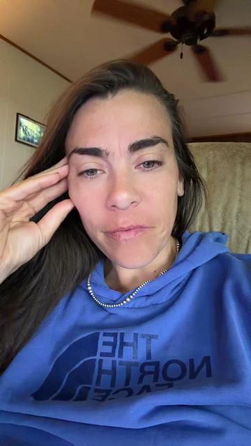 @Breelyncowan
