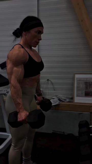 @💪🏻 Fbb Work & Posing 💪🏾