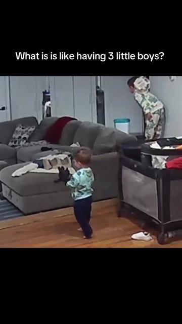 @SABRINA || BOY MAMA x3