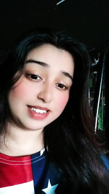@Neha Live