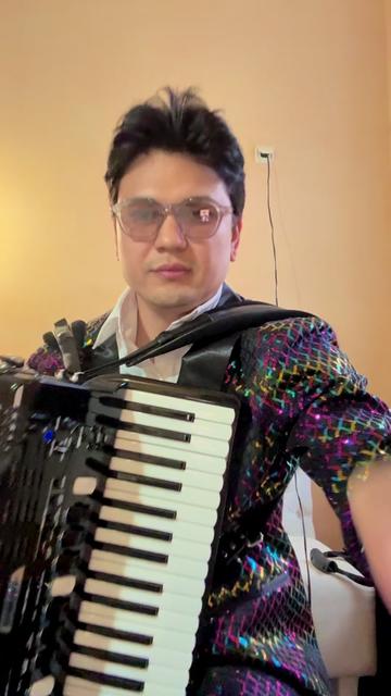 @Махмуд Урумбаев