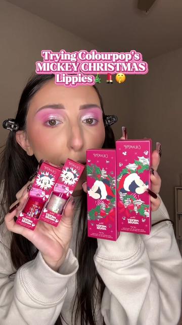 @ItsAlexisSimone