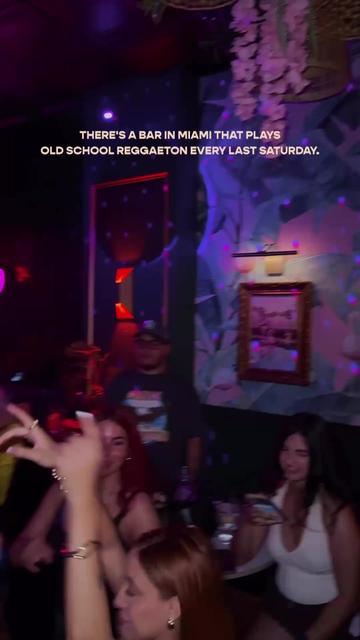 @Tipsy Flamingo | Cocktail Bar