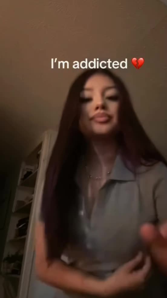 @𝐈𝐳𝐳𝐲.⋆ ✝︎