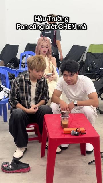 @Hùng Cam Đây Nè