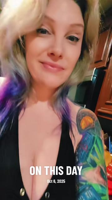 @TheMoistQueen &reg;️