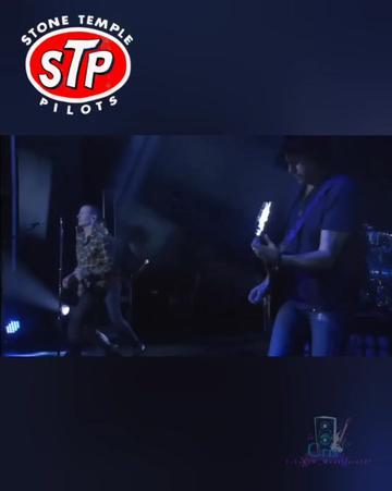 @Cris_FrEaKiN_Monellato73 ®