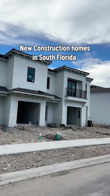 @Roshunda Jones • FL Realtor