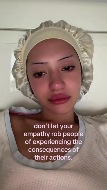 @mia anastasia ౨ৎ