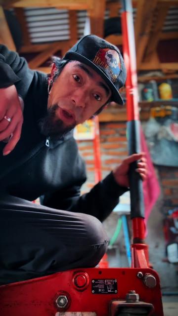 @AlvealiuMOficial