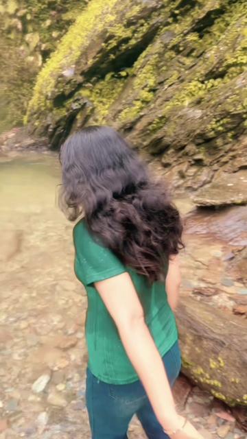 @Aneeta🖤