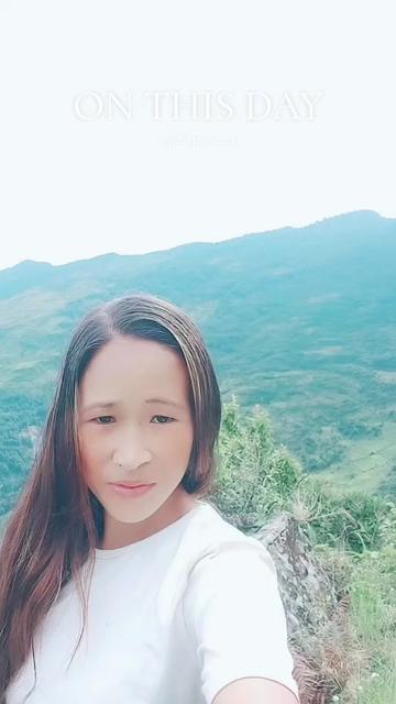 @एलिना दोङ