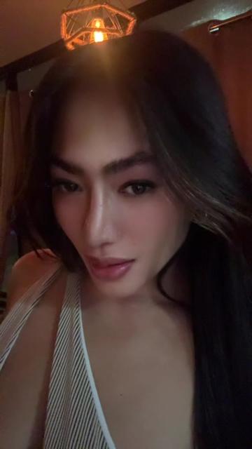 @Zhoey Camat Vasquez