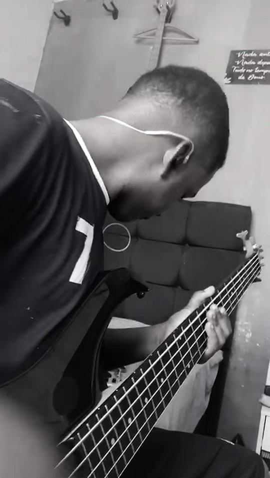 @Raphael Oliveira bass