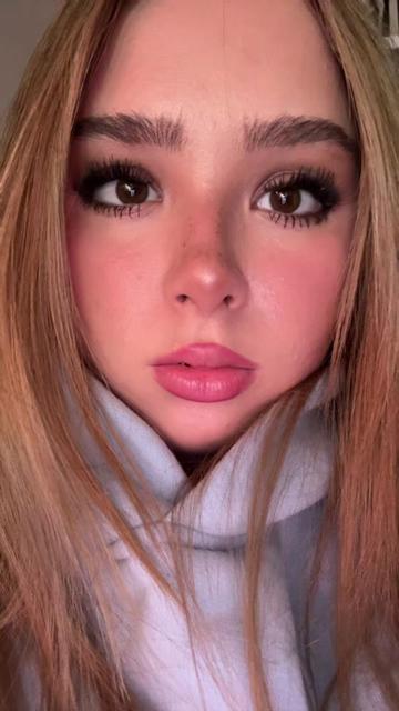 @✧༺ 𝓝𝓲𝓴𝓪 ༻✧