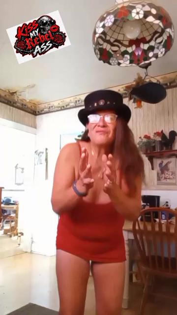 @🖤❤️🤟REBEL Danielle Cerda772