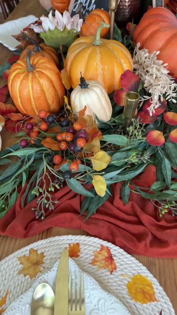 @Whitney | DIYs, Decor, Cricut