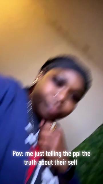 @Aÿę_Ąłĩ🩶🇻🇮