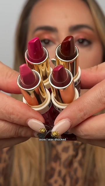 @The Lipstick Lesbians
