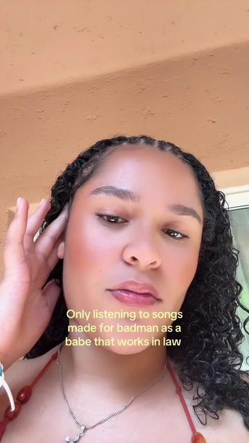 @miss nemz 🦋