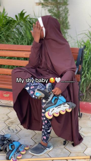 @🧕🌸NORTHERN ♎️ 🛼